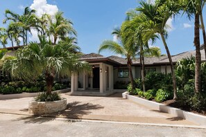 Hus | 5 soverom og internett