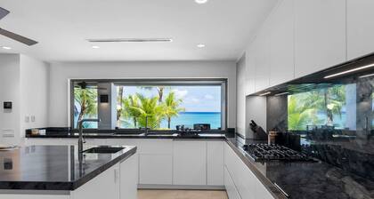 Newly Renovated Notos Cove Villa Property