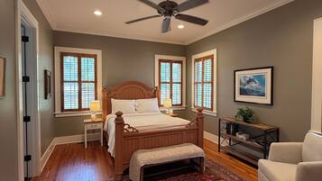 1 slaapkamer, een bureau, gratis wifi, beddengoed