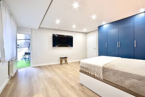 4 quartos, ferros/tábuas de passar roupa