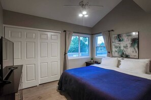 4 chambres, fer et planche à repasser, Wi-Fi, literie fournie