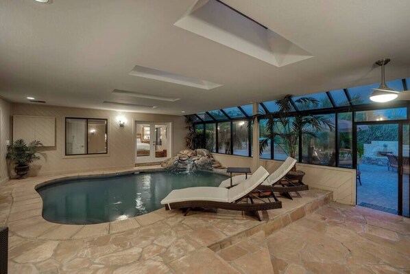 Indoor pool - The Refuge (Fountain Hills)