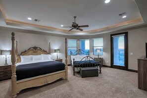 6 bedrooms, iron/ironing board, WiFi, bed sheets