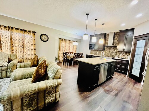 3 Bedroom 3 Beds Beautiful Single Family House