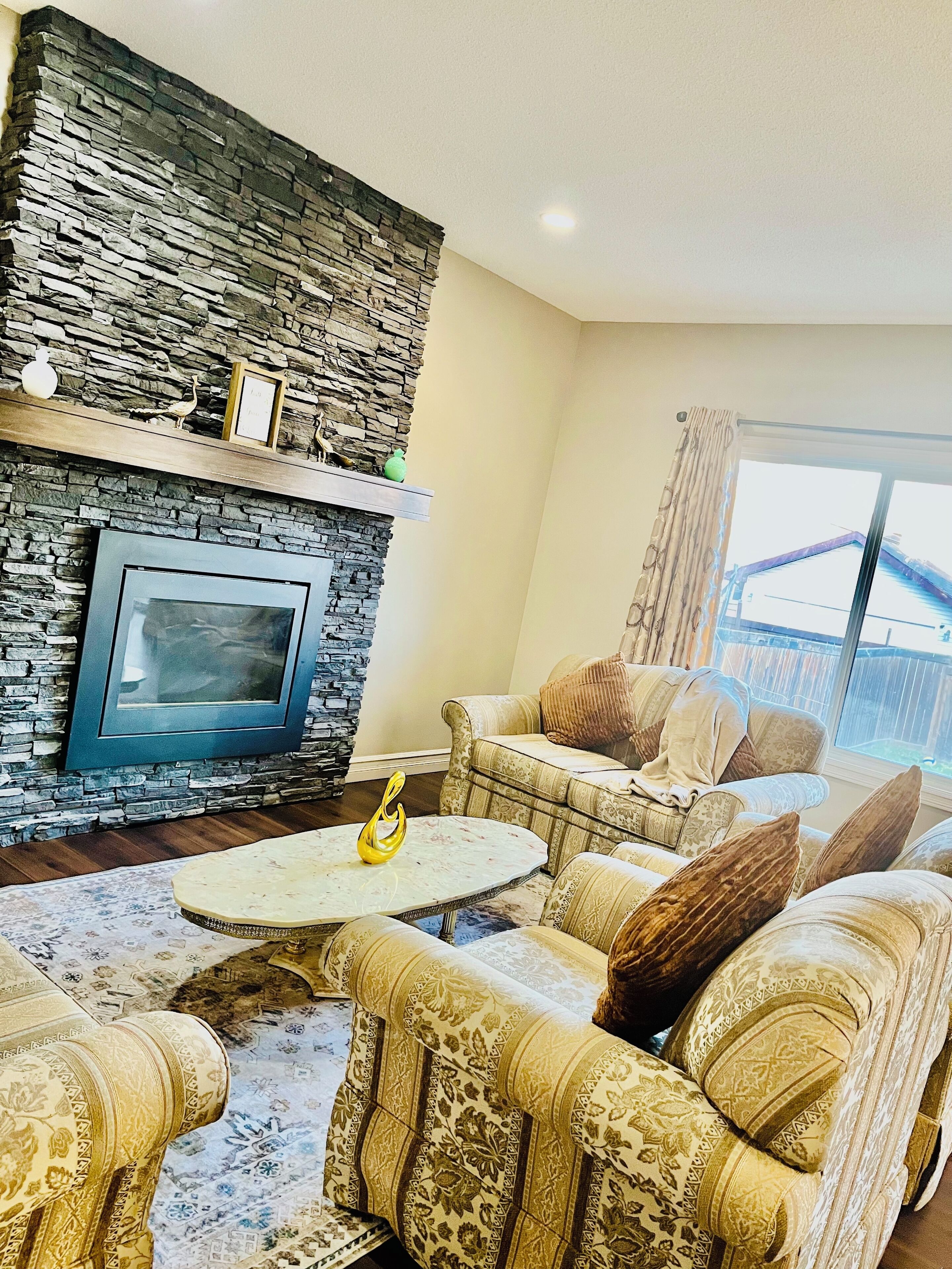 Älytelevisio, takka