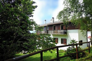 Front of property - Chalet Giove (Belluno)