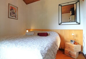 House, Garden View | Free cribs/infant beds, free WiFi, bed sheets - Chalet Giove (Belluno)