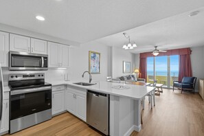 Fridge, microwave, oven, stovetop - Breathtaking Completely Remodeled and Newly Furnished 3BR Direct Ocean Front Condo (Daytona Beach)