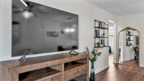 Interior - Lake Hunter Haven-Min to Baseball Armory/FSC/SEU (Lakeland)