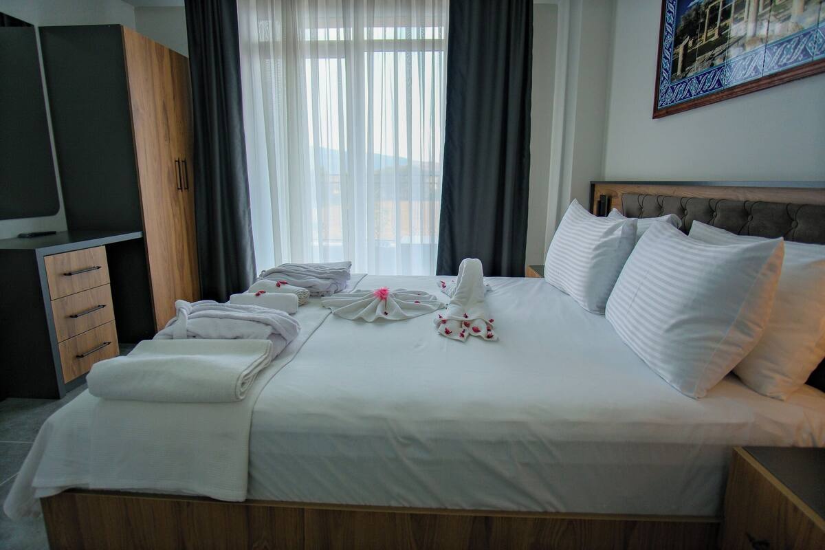 Standard Double Room, Mountain View