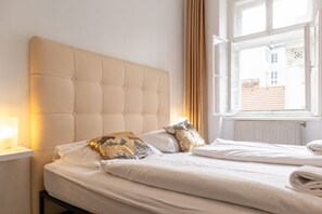 3 bedrooms, WiFi, bed sheets