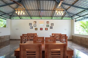 Restaurant - Gandhada Goodu Retreat (Kanakapura)