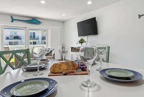 تناول الطعام