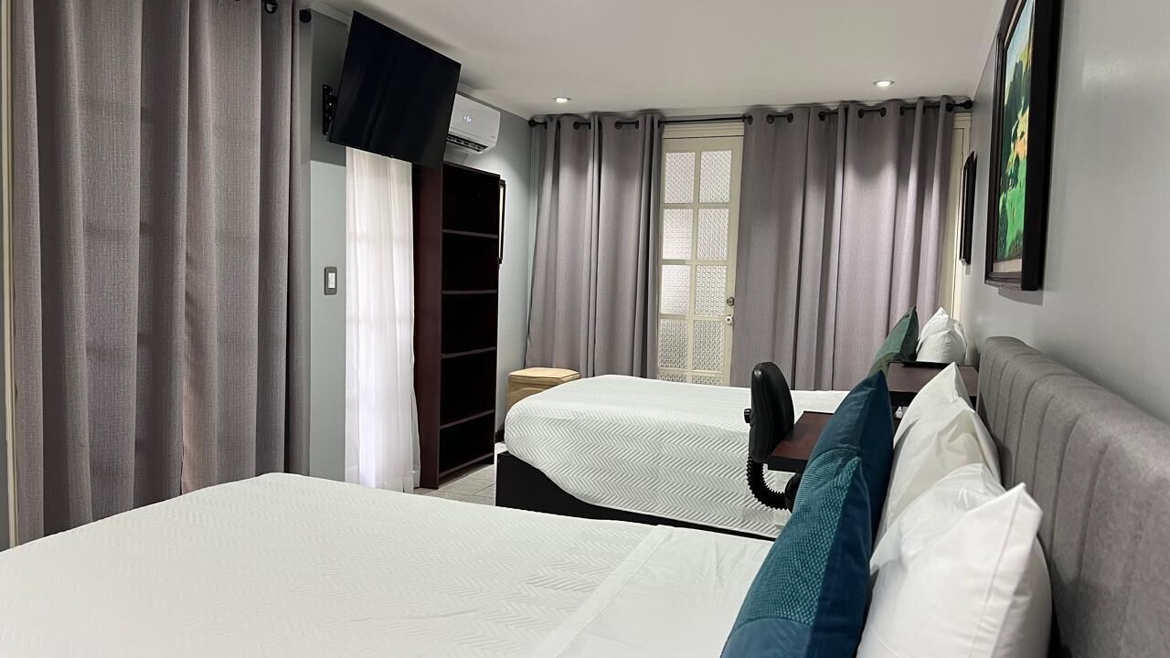 1 chambre, fer et planche à repasser, Wi-Fi, draps fournis