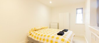 Bridge Road - Room 1a