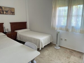 4 bedrooms, iron/ironing board, travel crib, free WiFi