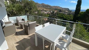 Villa, para fumadores | 4 habitaciones