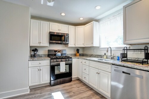 Pearl - A Phoenixville Retreat