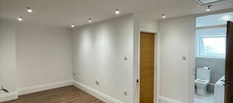 Modern City Flat in Hatfield offers free Wi-Fi, family rooms