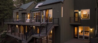 Amazing Riverfront on the Water- Big Sky Bend
