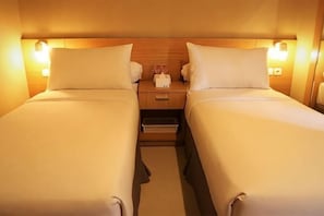 Room - Quds Express Hotel Syariah (Central Jakarta)