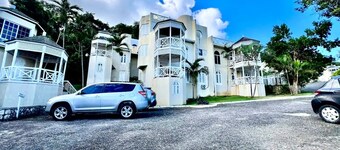 Relaxing Apartment with Ocean View