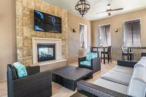 TV, fireplace
