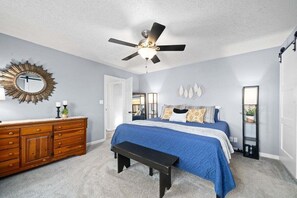 4 bedrooms, WiFi, bed sheets