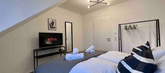 Modern apartment with kitchen & parking