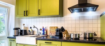 Beautiful flat with parking and kitchen for 4