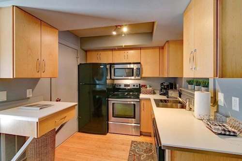 Loft #104 (540 N 2nd St)