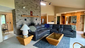 Smart TV, videogiochi, libri
