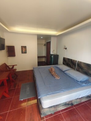 Classic Twin Room, Balcony, Ocean View | In-room safe, blackout drapes, free WiFi, bed sheets - Kamala Beachside (Kamala)