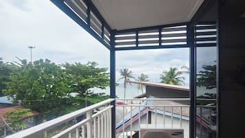 Classic Twin Room, Balcony, Ocean View | Balcony view