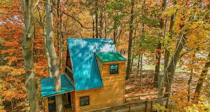 The Hocking Hills Treehouse