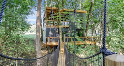 The Country Club Treehouse