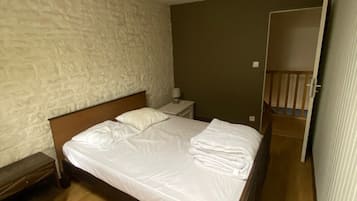 Internet, bed sheets