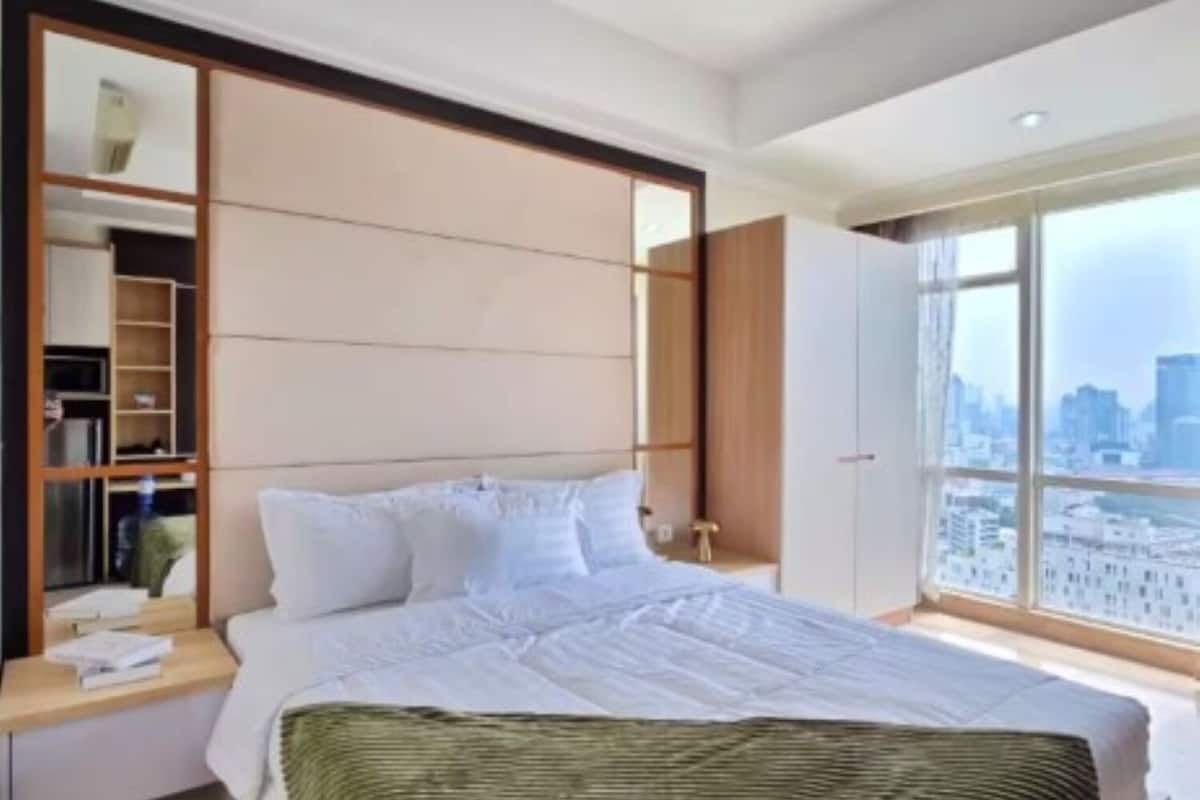 Departamento, 1 habitación, vista a la ciudad | Tabla de planchar con plancha, wifi gratis y ropa de cama