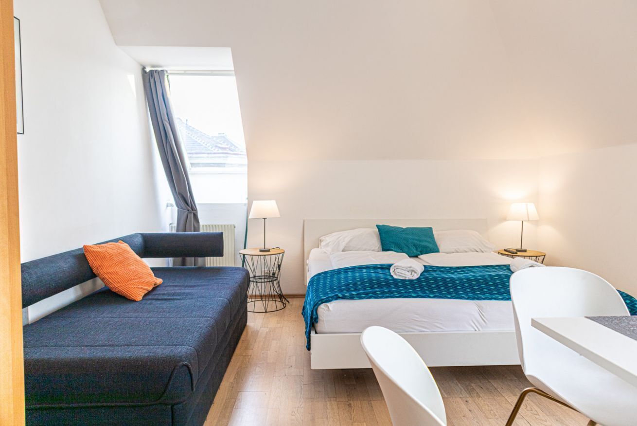 4 chambres, fer et planche à repasser, Wi-Fi, literie fournie