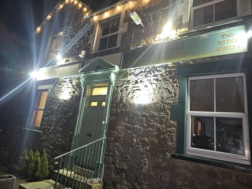 Room-prestleigh inn - Great to Stay