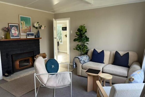 Interior - The Nest on Till (Oamaru)