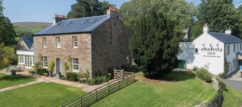 The Kirkstyle Inn & Sportsman's Rest