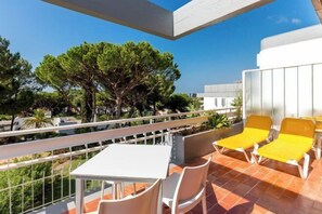 Cots/infant beds - Apartamentos Turisticos Pinhal Da Marina (Vilamoura)