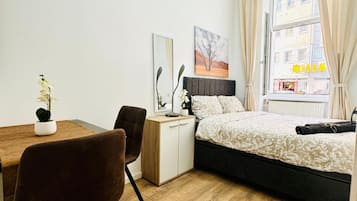 Bügeleisen/Bügelbrett, Bettwäsche
