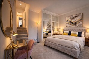 2 bedrooms, desk, iron/ironing board, travel cot