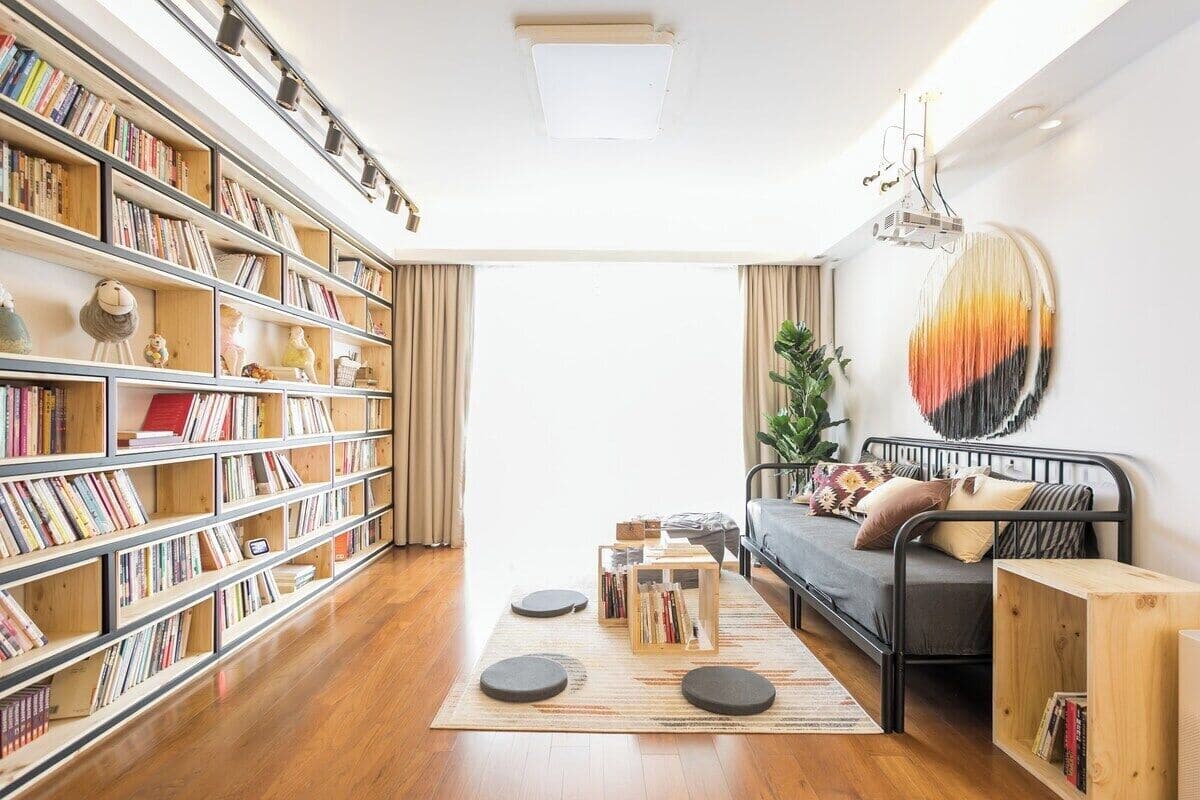 Senior Apartment, 2 Bedrooms, Balcony | Soundproofing, free WiFi, bed sheets
