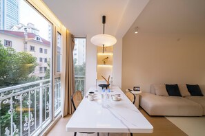 Senior Apartment | Living room | TV