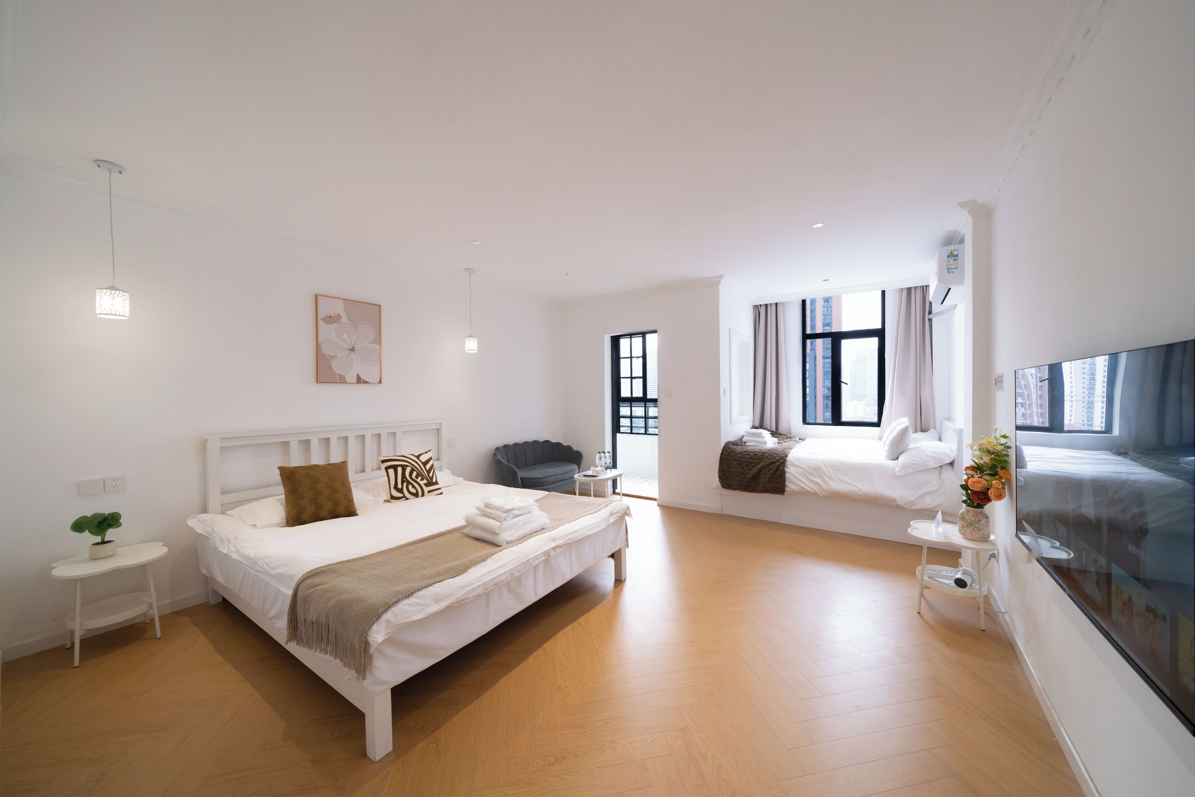 Comfort Twin Room, Multiple Beds, Balcony, River View | Soundproofing, free WiFi, bed sheets