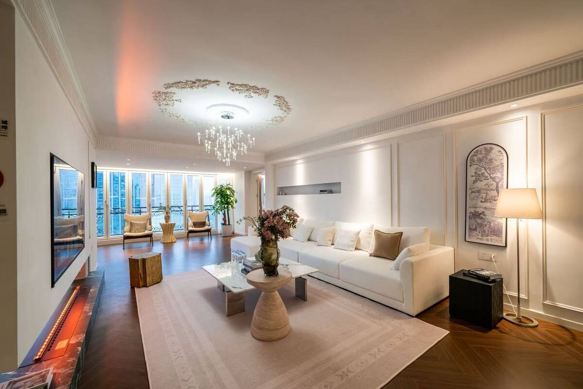 Elite Apartment | Living area