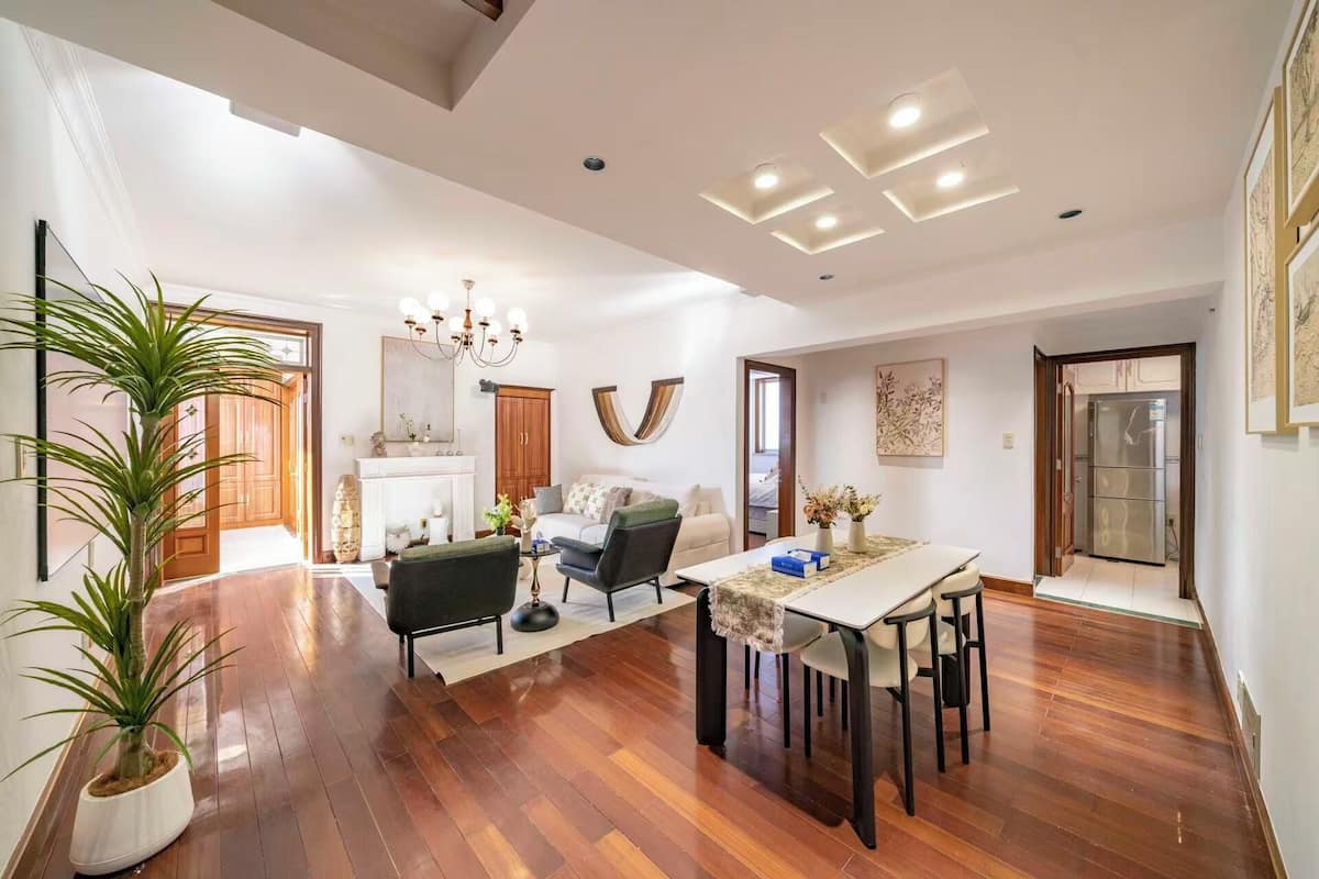 Deluxe Apartment | Living area